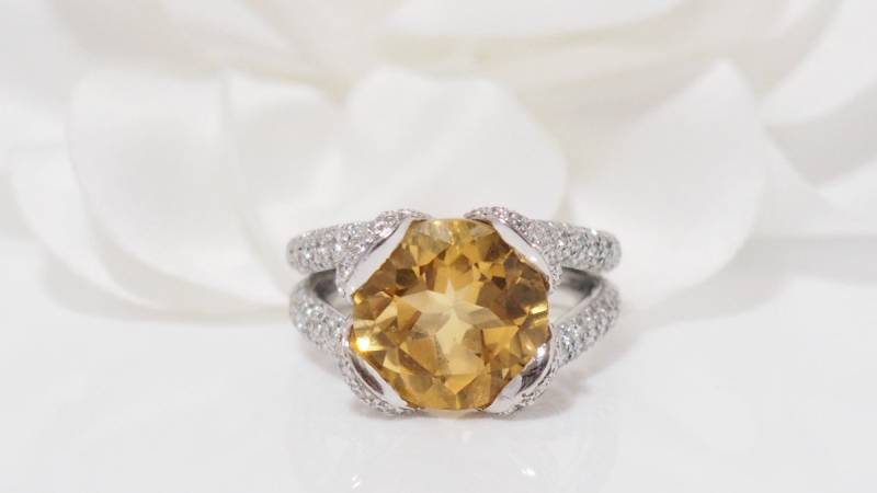 Bague pavage en or blanc et citrine en vente à Marseille rf - 31443