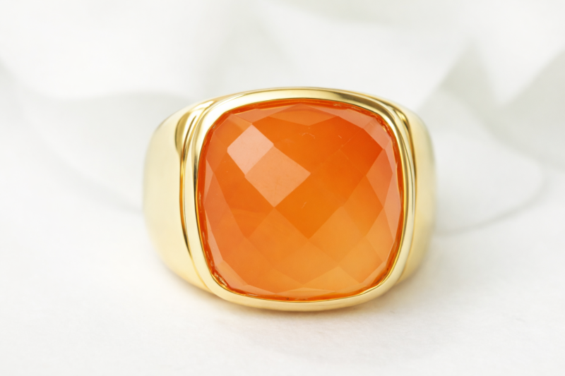 Bague chevalière en or jaune et Cornaline en vente près d'Aubagne - rf 33632