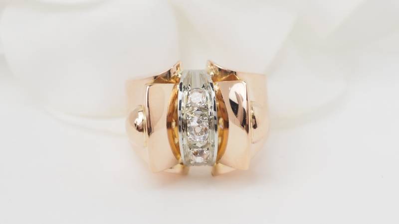 Bague ne or rose et diamants