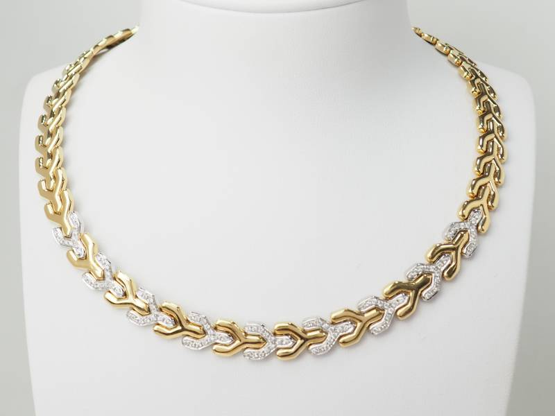 Collier ras de cou en or jaune et diamants en vente à Marseille - rf 33266