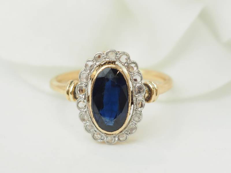 Bague pompadour en or jaune et saphir en vente à Marseille