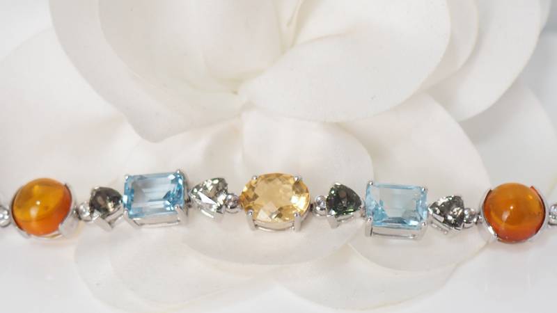 Acheter bracelet en or jaune et pierres fines en vente dans notre bijouterie à Marseille