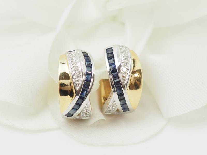 Boucles d'oreilles en or bicolore serties de saphirs et diamants