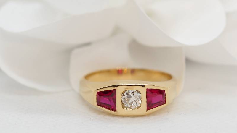 Acheter bague des années 40  en or et diamants près d'Aubagne